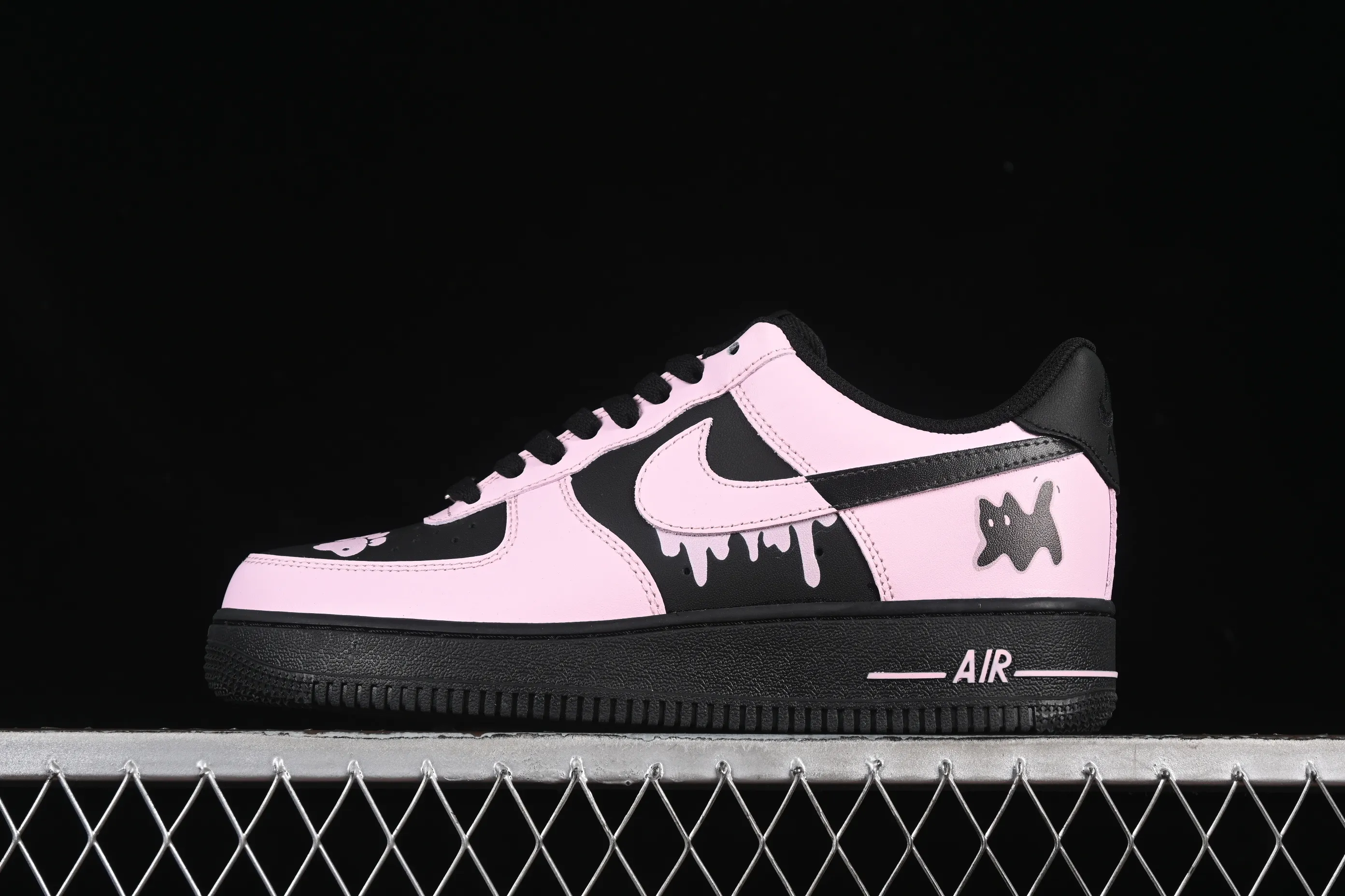All categories Nk Air Force 1 Air Force series Nk Air Force 1 Low Air Force low top Nike Air Force 1'07 Low Two-dimensional theme Sweetheart Cat Air Force One low-top casual sneakers ZH0316-080